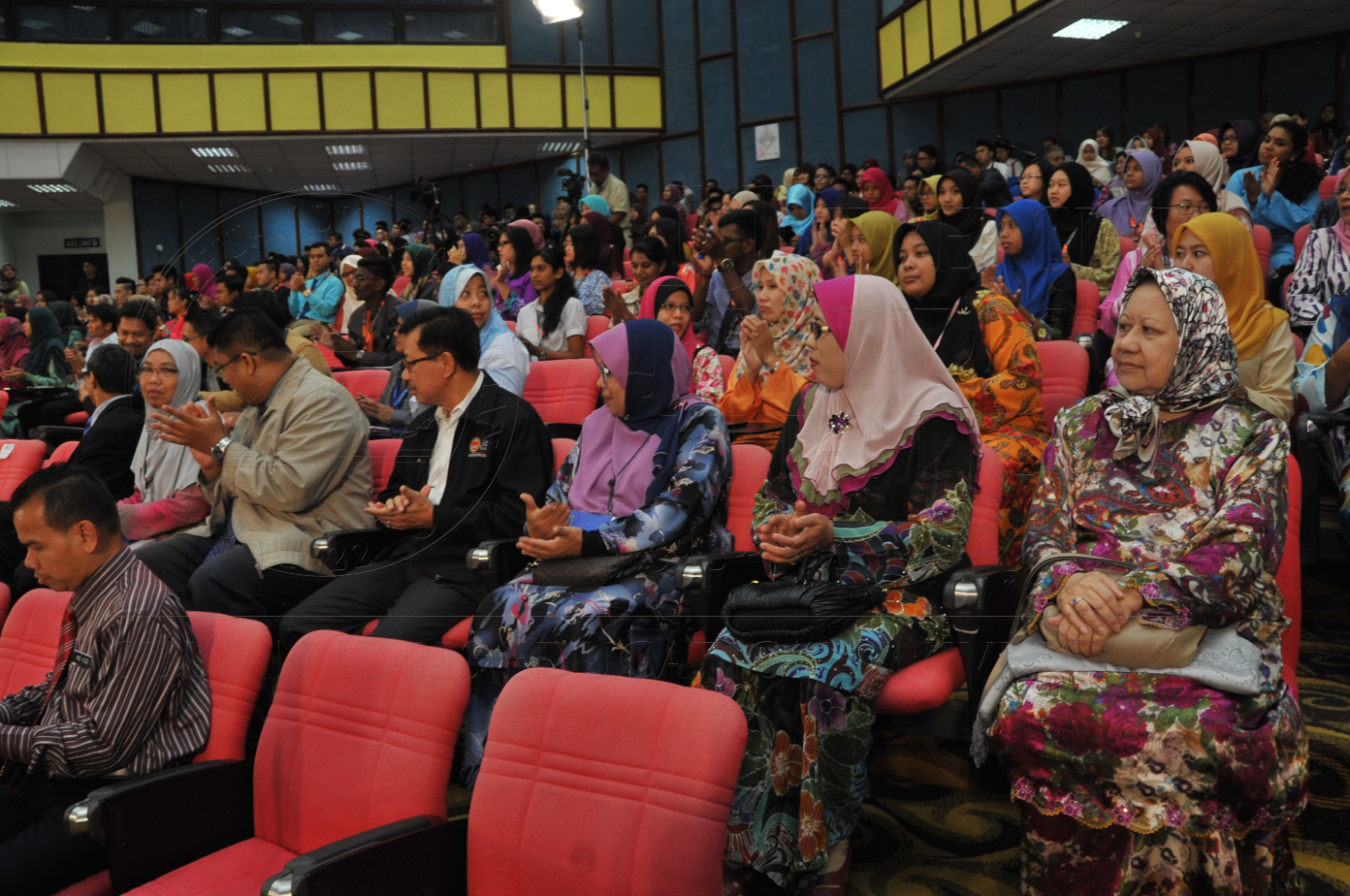 PRO15 151 ADVOKASI HAS 7175